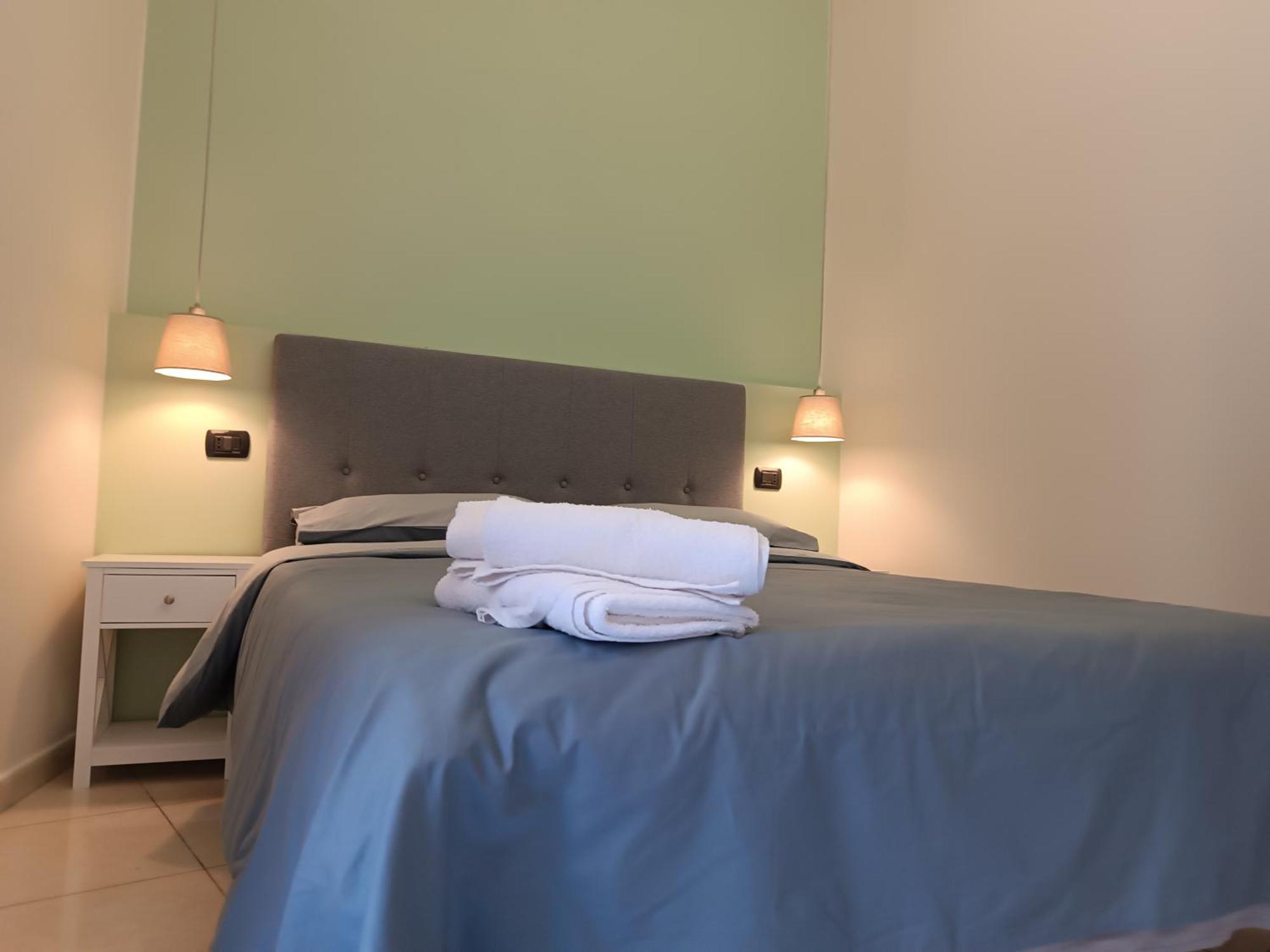 Residenza Geri - And Centro Bed & Breakfast *