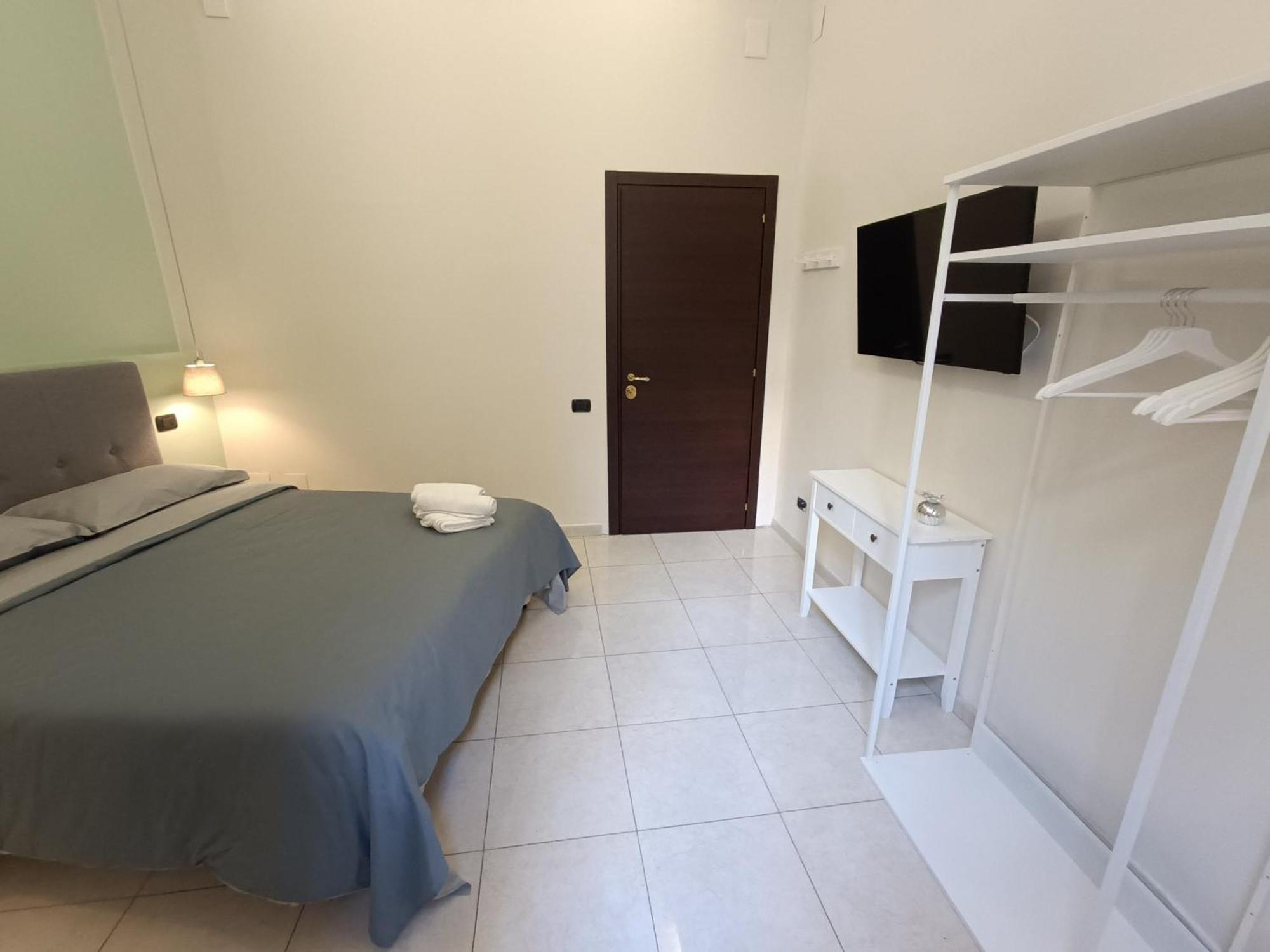 Residenza Geri - And Centro Bed & Breakfast